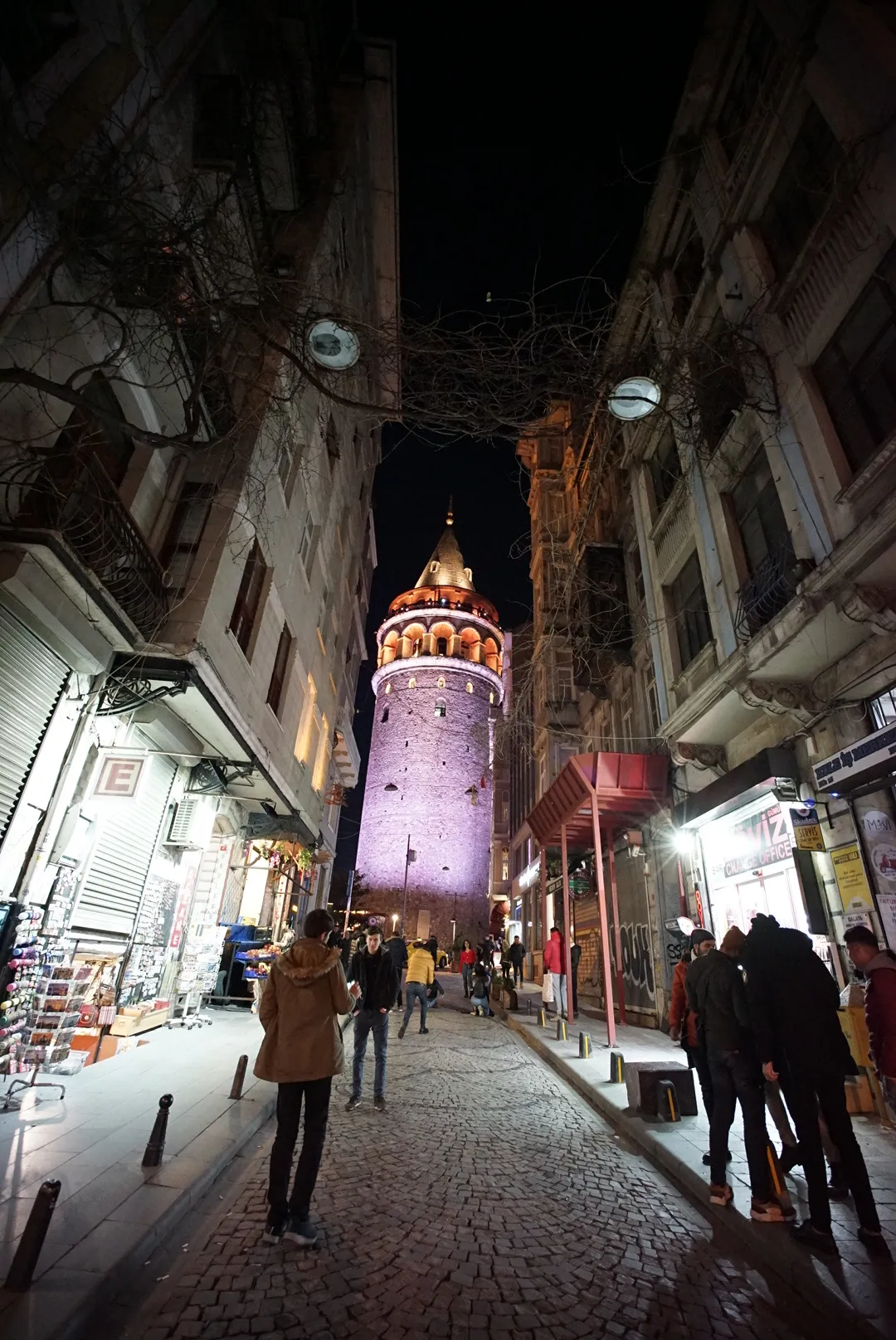 Istiklal After Dark, photograph 23 — Istanbul, Türkiye, 2020